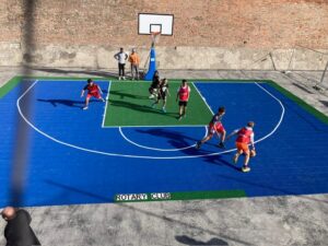 Rotary inaugura Campo Basket